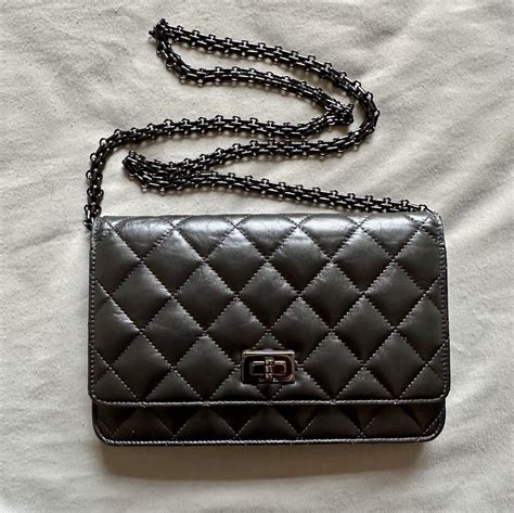 chanel so black reissue chevron